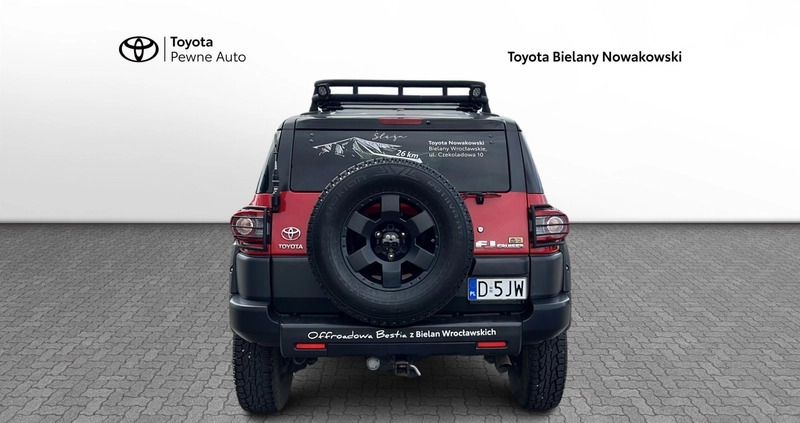 Toyota FJ cena 189000 przebieg: 121536, rok produkcji 2012 z Rzepin małe 379